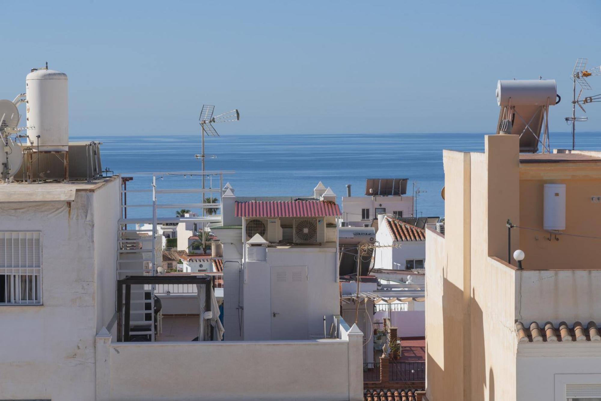 Ferienwohnung Atico Jimena Granada En El Centro De Nerja Zimmer foto